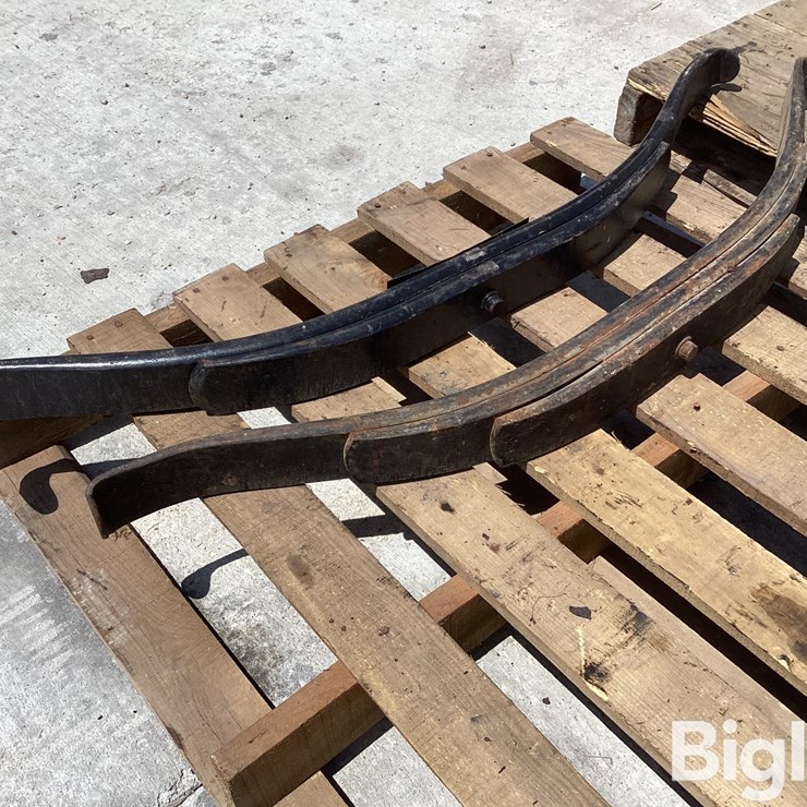 Hutch Leaf Springs