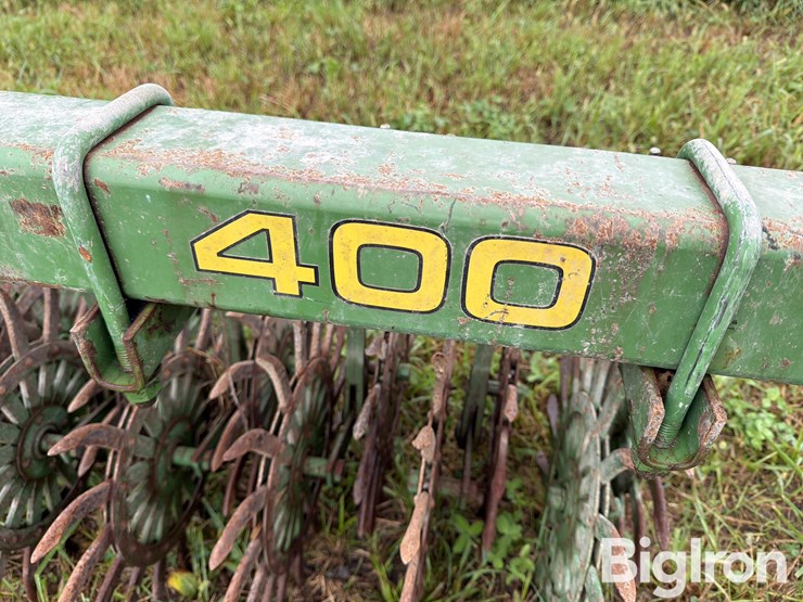 john-deere-400-image-20