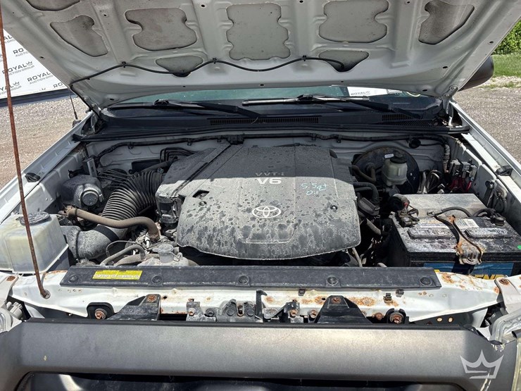 2014-toyota-tacoma-image-6