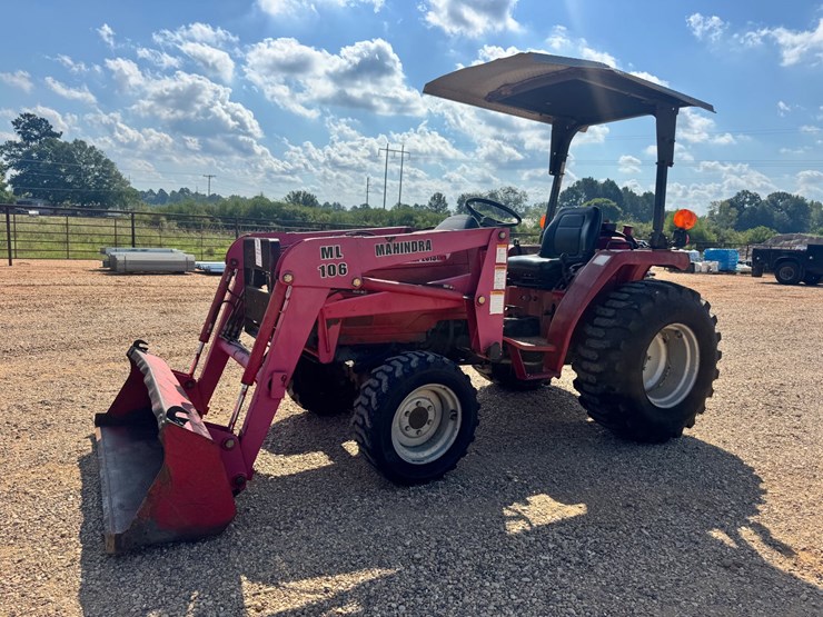 mahindra-2615-image-1