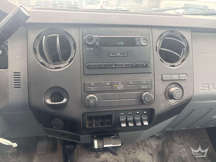2016-ford-f550-image-16