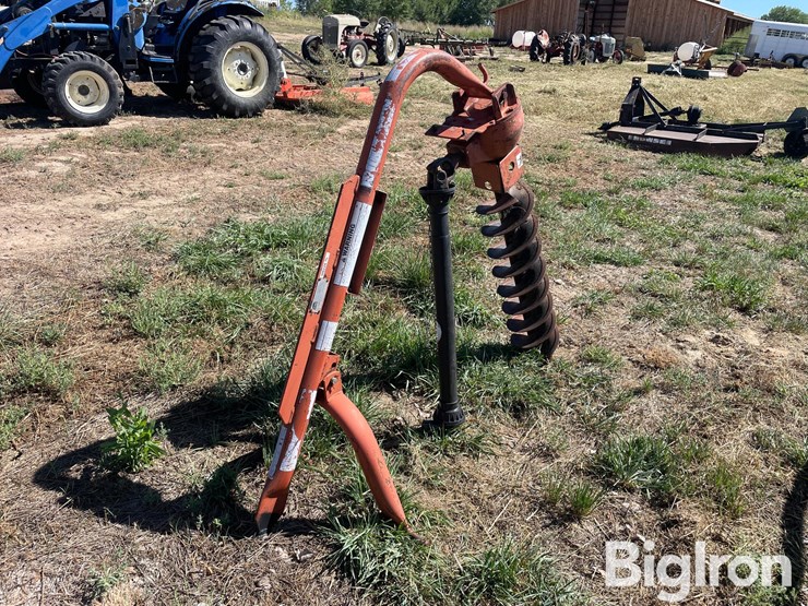 rhino-3-pt-post-hole-digger-image-1