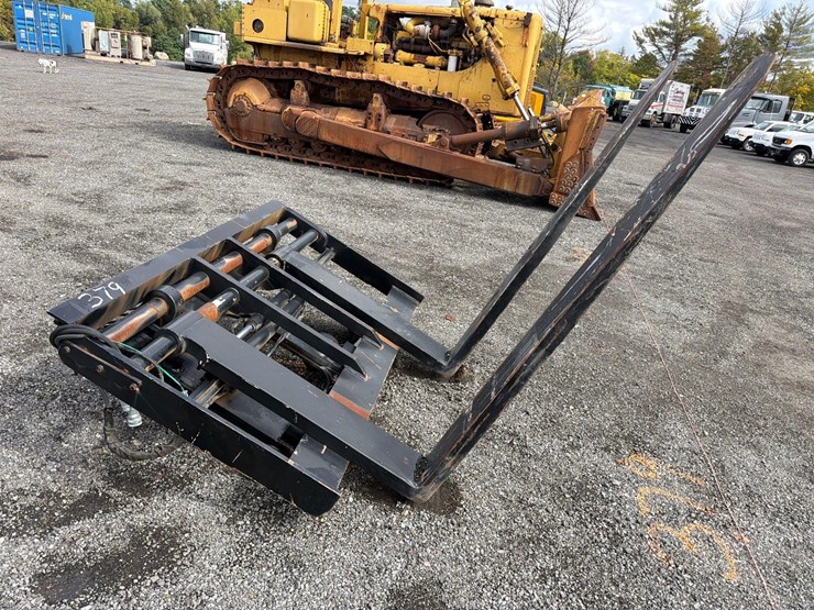 john-deere-624-image-1