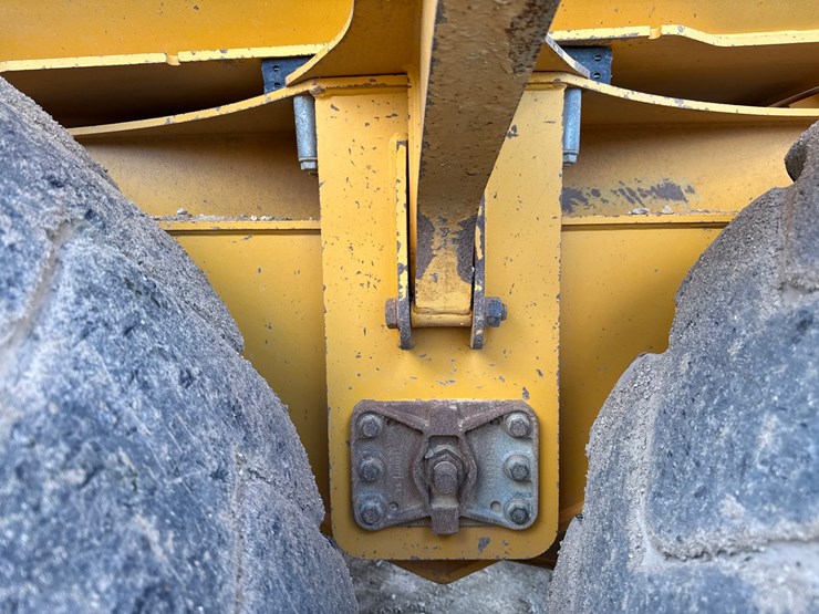 2020-volvo-a45g-image-70