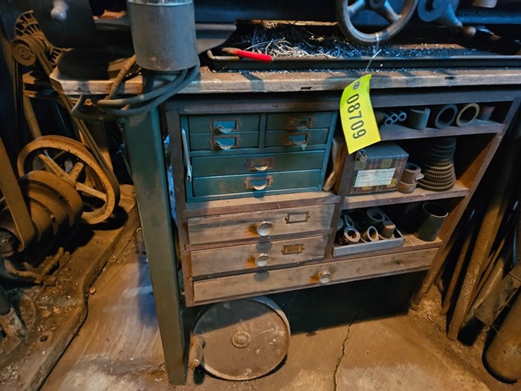 #8709-•-antique-lathe-image-5