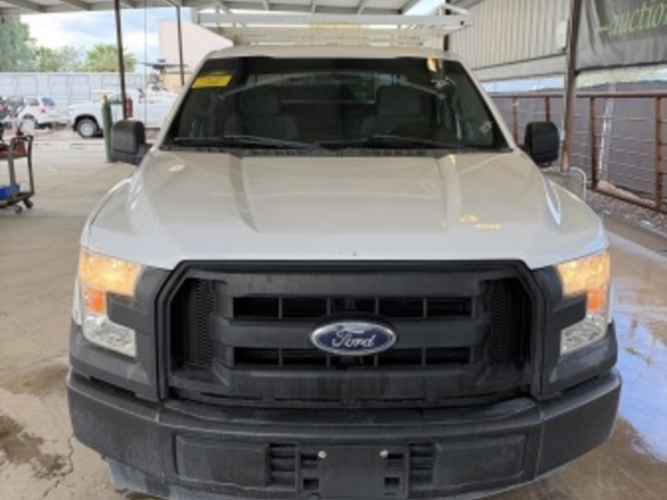 2017-ford-f150-image-3