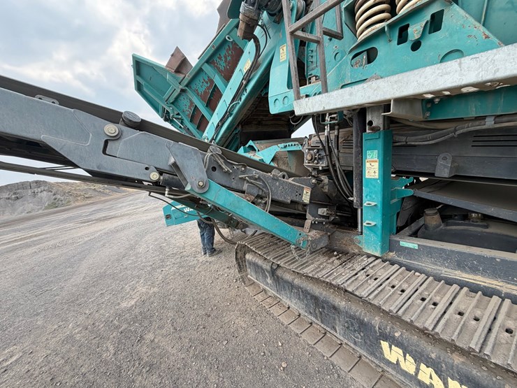 2015-powerscreen-warrior-2100-image-21