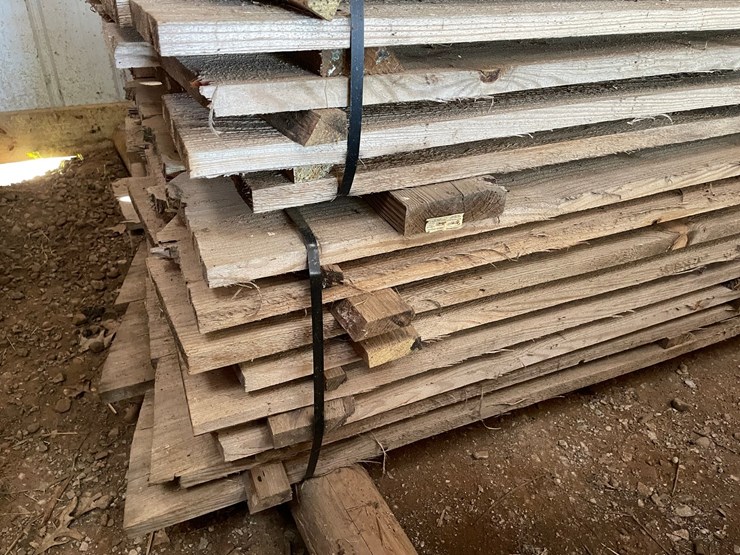 #1666-•-bundle-of-pine-boards-image-5