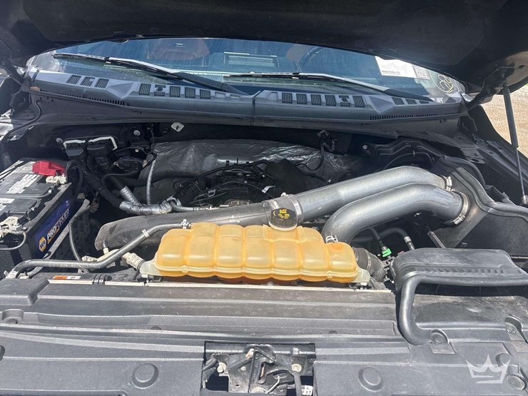 2016-ford-f150-image-8