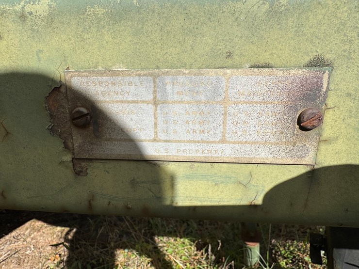 #3283-•-1-1/2-ton-utility-trailer-image-18