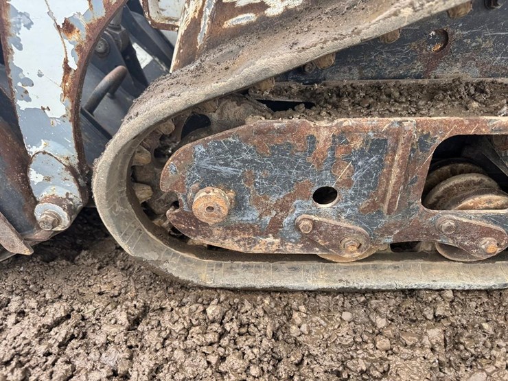 2019-bobcat-mt85-image-14