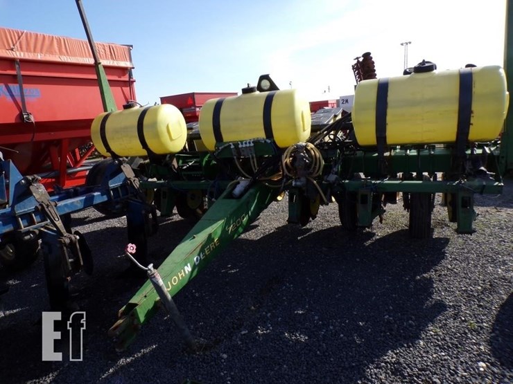 john-deere-7200-image-7