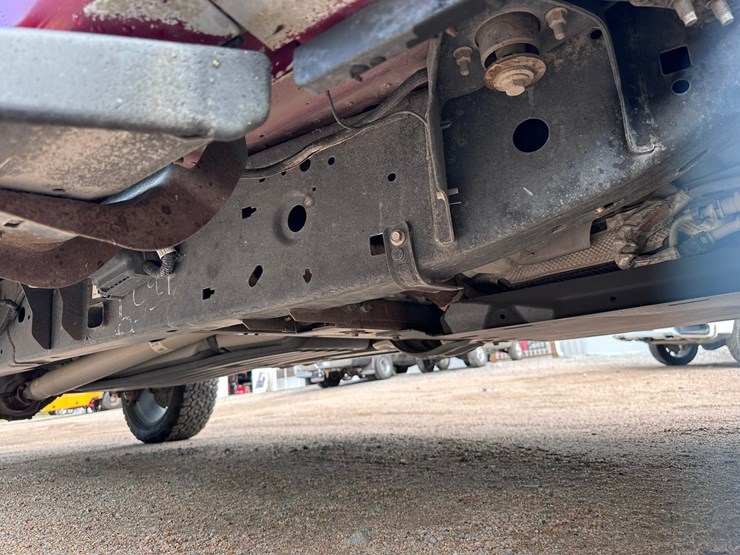 2019-ford-f150-lariat-image-35