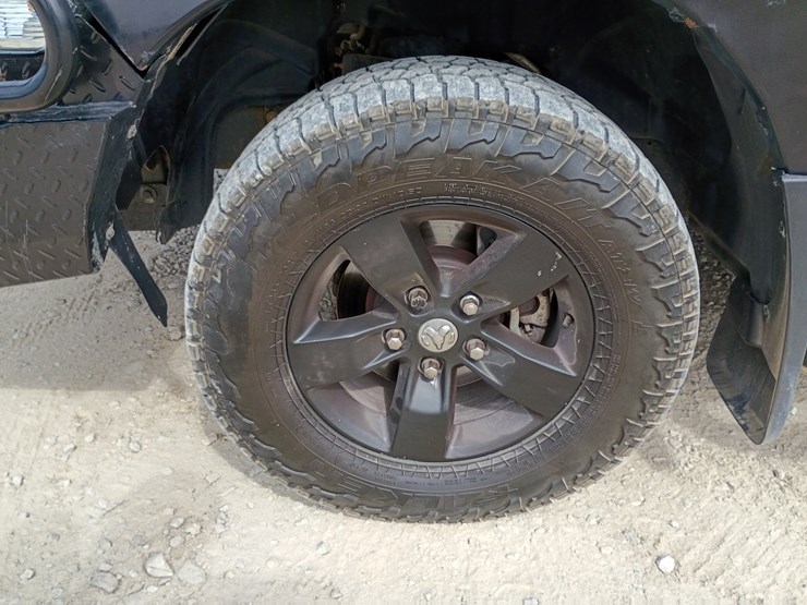 2018-dodge-1500-image-75