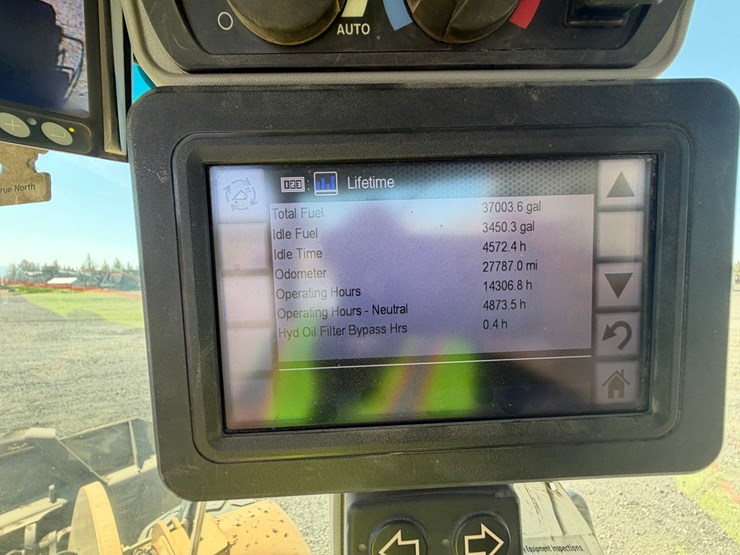 2015-caterpillar-950m-image-63