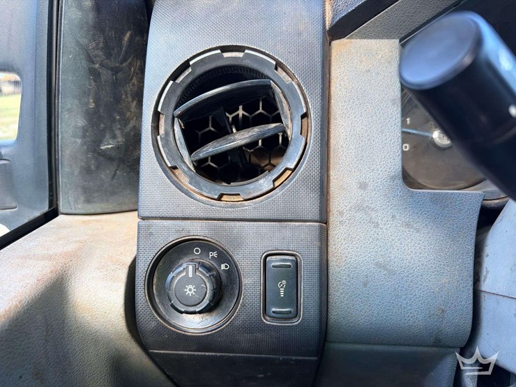 2015-ford-f450-image-12