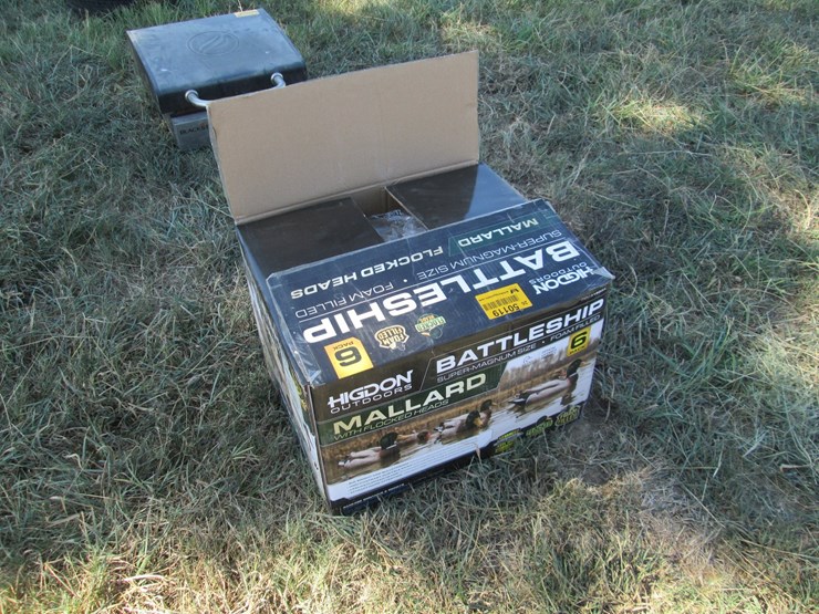 #50119-•-lot-of-(6)-unused-higdon-outdoors-decoys-inv#50119-image-2