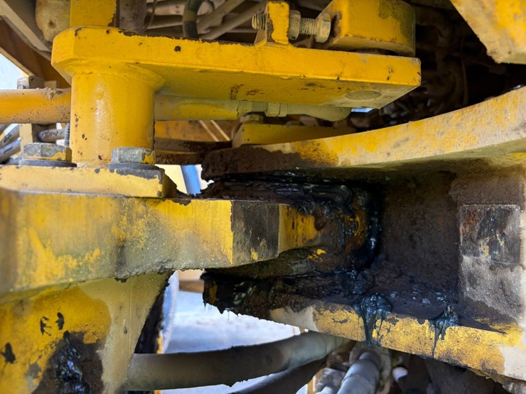 komatsu-wa500-1le-image-62