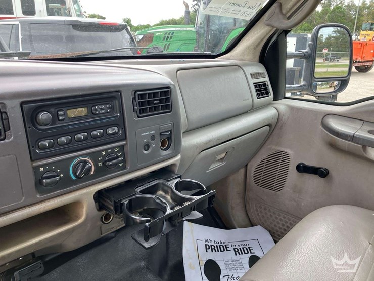 2001-ford-f450-image-15