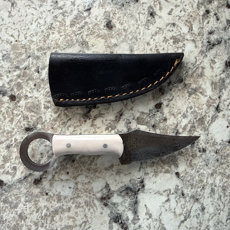 #1546 • Custom Damascus Blade Knife