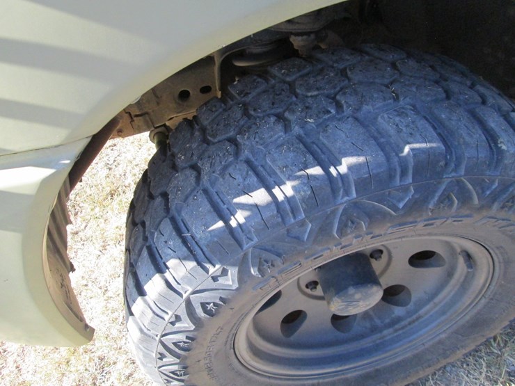 2004-nissan-titan-image-13