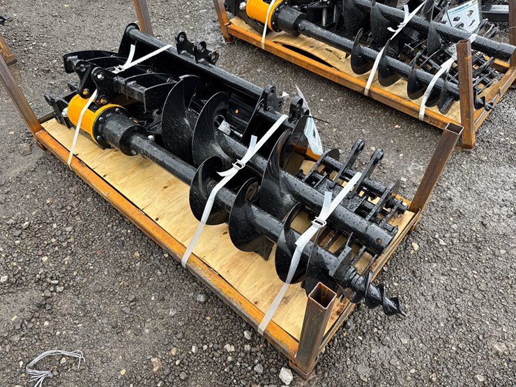#6053-•-mini-excavator-attachment-package-image-1