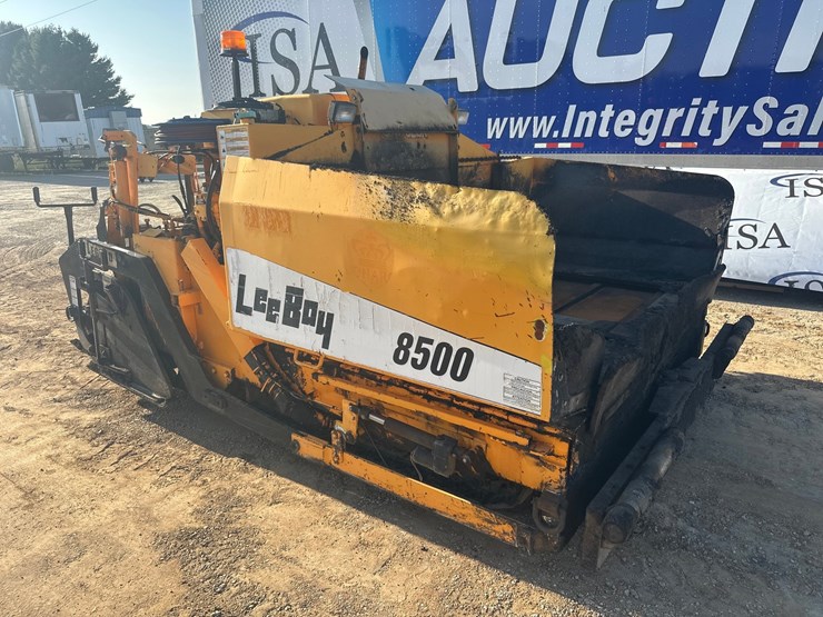 2009-leeboy-l8500t-image-7