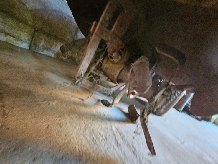 #8768-•-rear-tine-garden-tiller-image-17