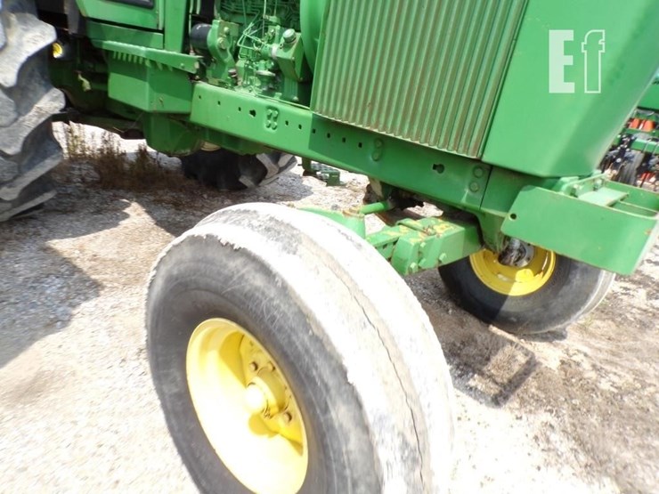 john-deere-4240-image-5
