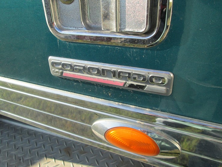#44764-•-2009-freightliner-coronada-sleeper-s/a-truck-tractor-1fvxfb0099dad1670-inv#44764-image-21