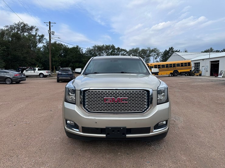 2017-gmc-yukon-image-6