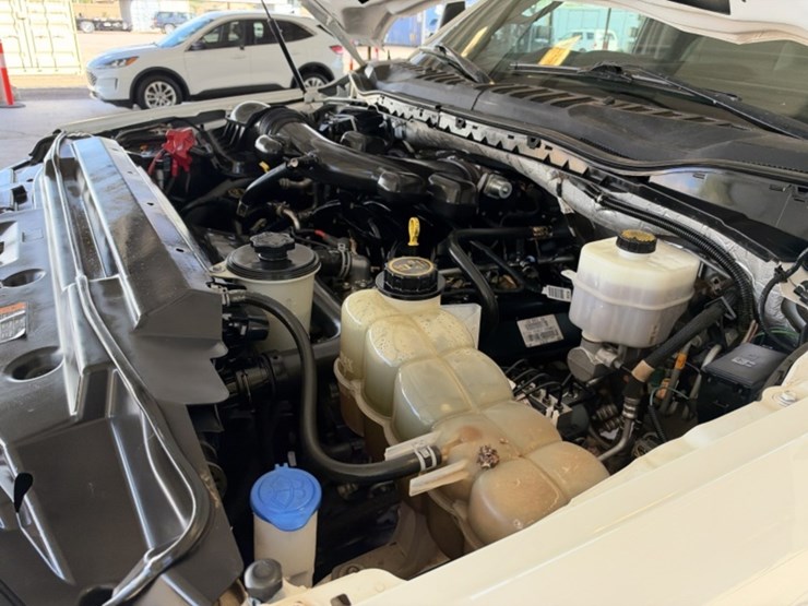 2019-ford-f450-image-22