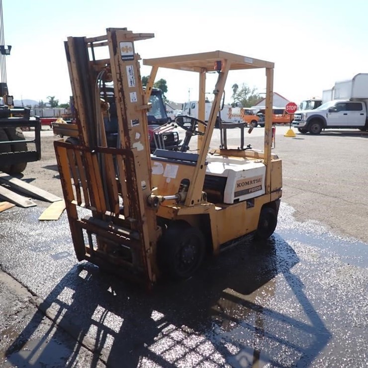 Komatsu FG20ST4 Forklift