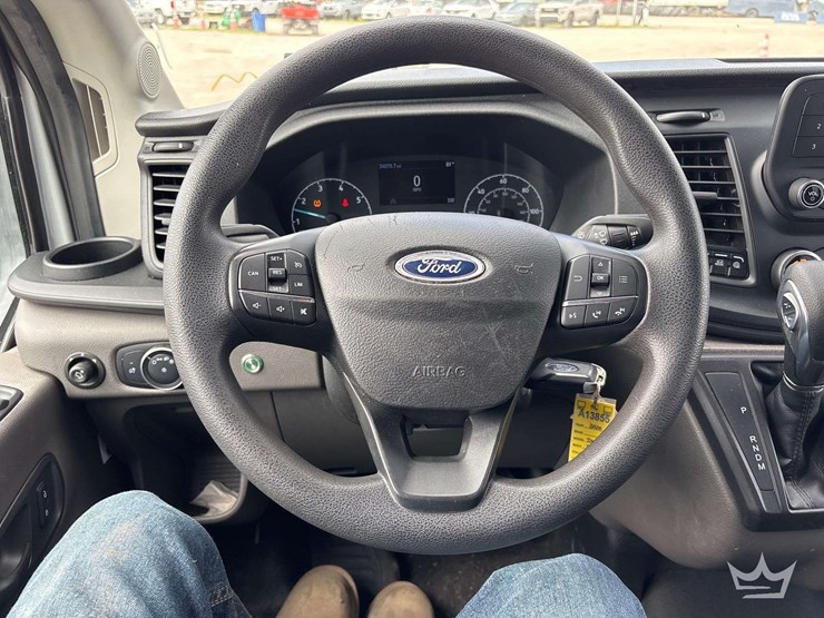 2020-ford-transit-image-15