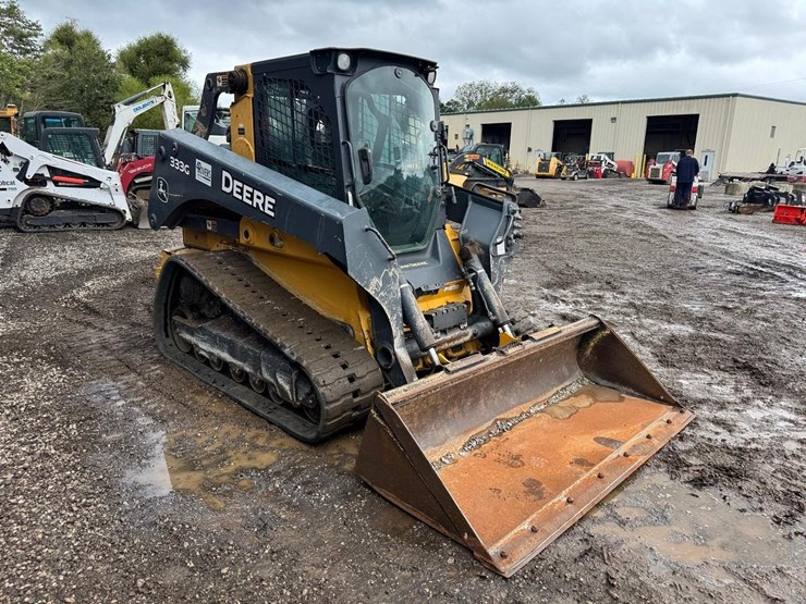 2019-deere-333g-image-8