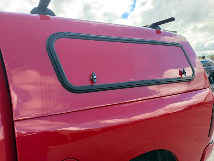 2012-dodge-1500-image-16