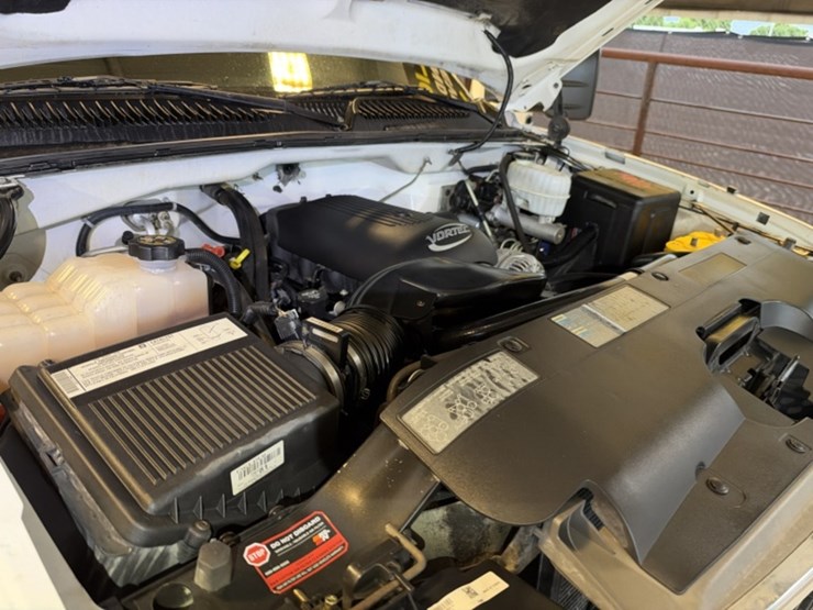 2003-chevrolet-silverado-p/u-image-14
