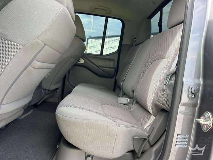 2018-nissan-frontier-image-22