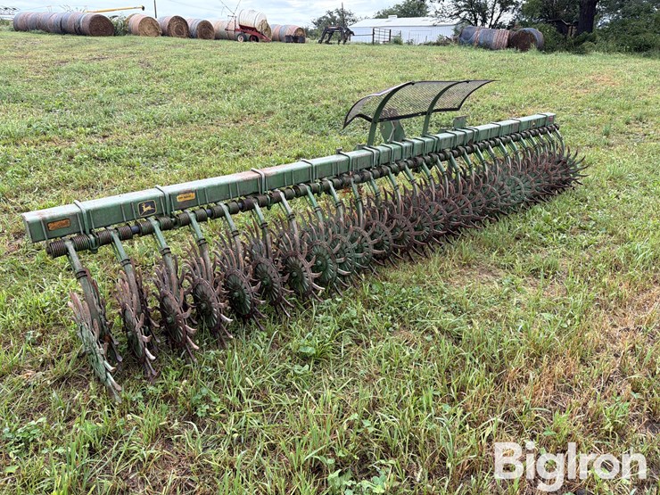 john-deere-400-image-7