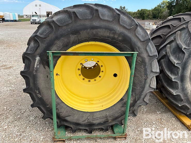 john-deere-r4044-image-9