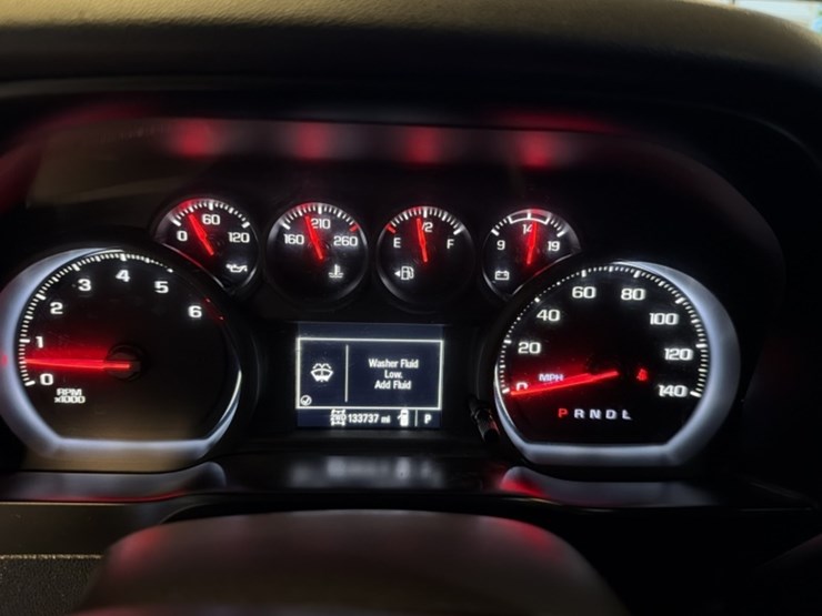 2021-chevrolet-silverado-1500-image-21