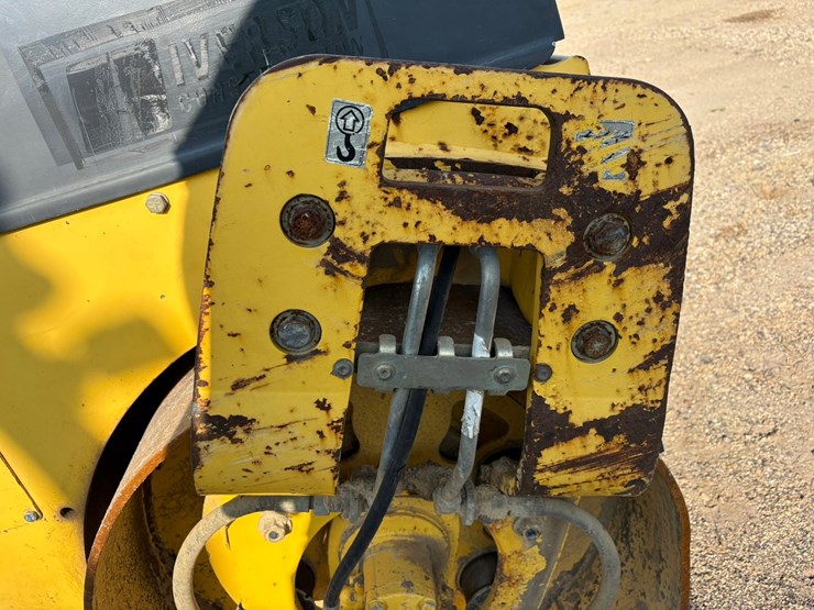 2013-bomag-bw120ad-4-image-41