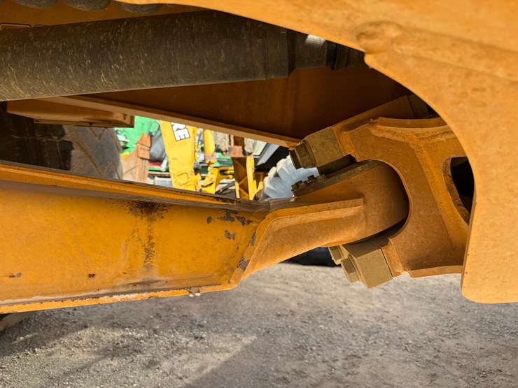 2020-volvo-a45g-image-85
