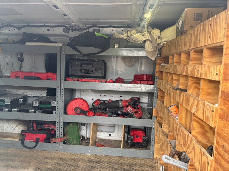 2018-ford-transit-image-52