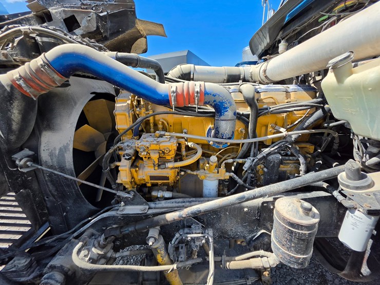 2003-kenworth-w900-image-39