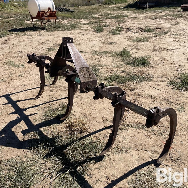3-Pt Cultivator