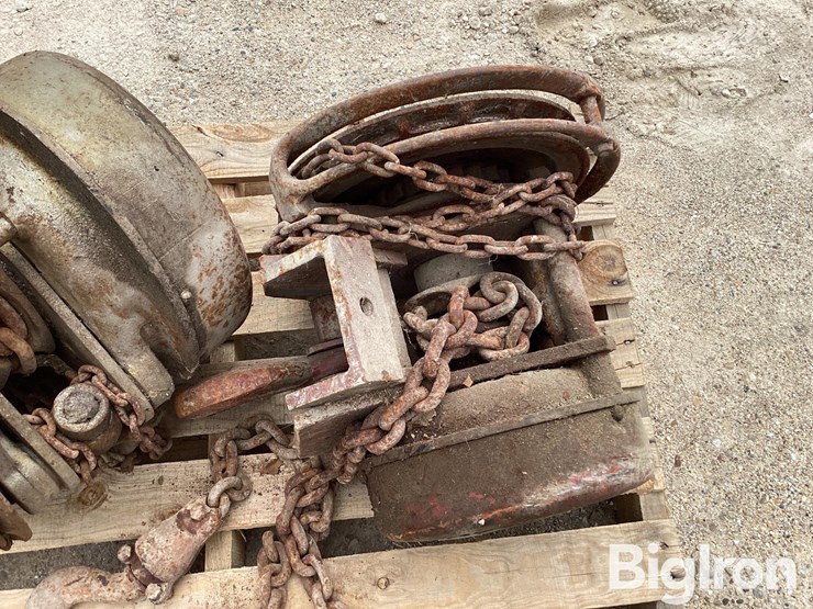 yale-spur-geared-chain-hoist-image-12