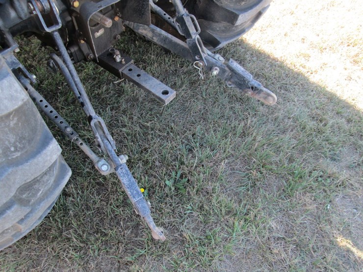 mahindra-2555-image-7