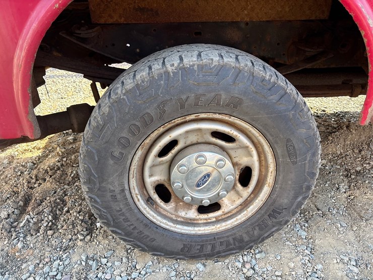 2014-ford-f350-image-70