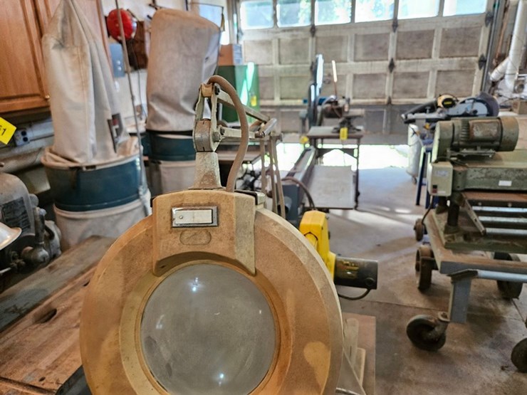 #8713-•-dewalt-scroll-saw-image-17